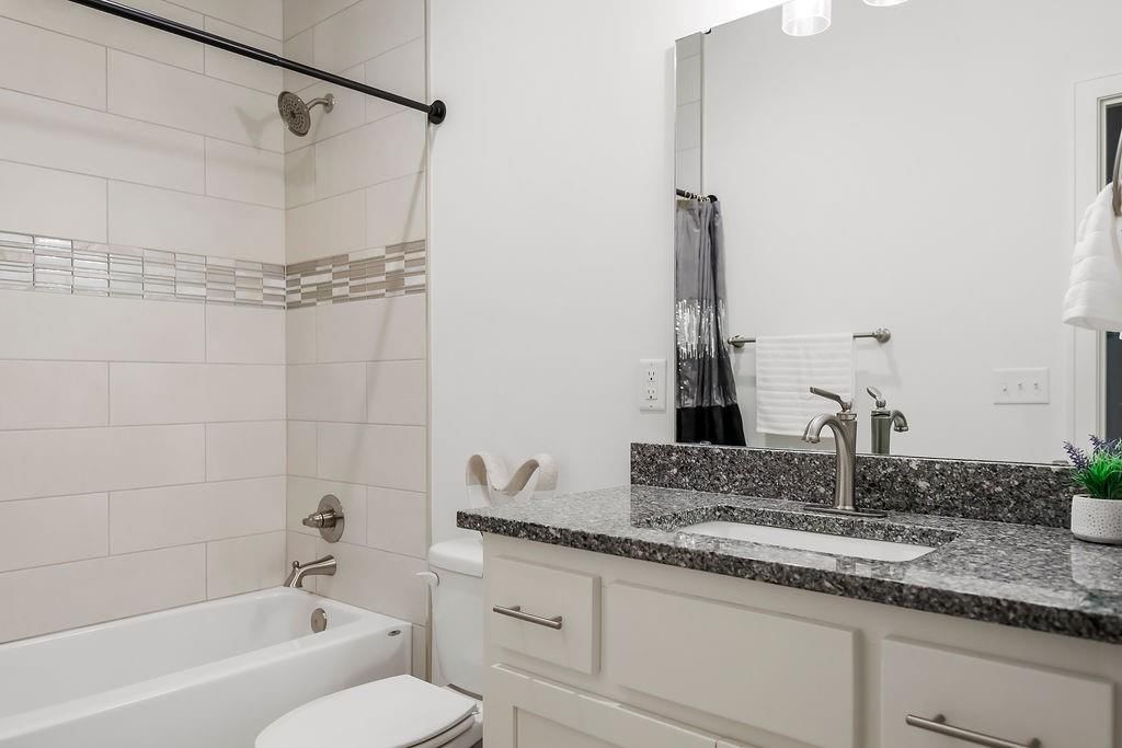 Photo 44 of 62 - 5807 N Bell Court, Kansas City, MO 64118