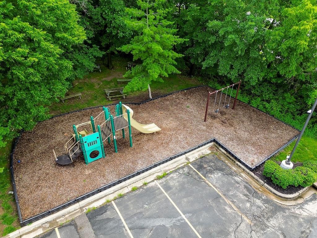Photo 55 of 62 - 5807 N Bell Court, Kansas City, MO 64118