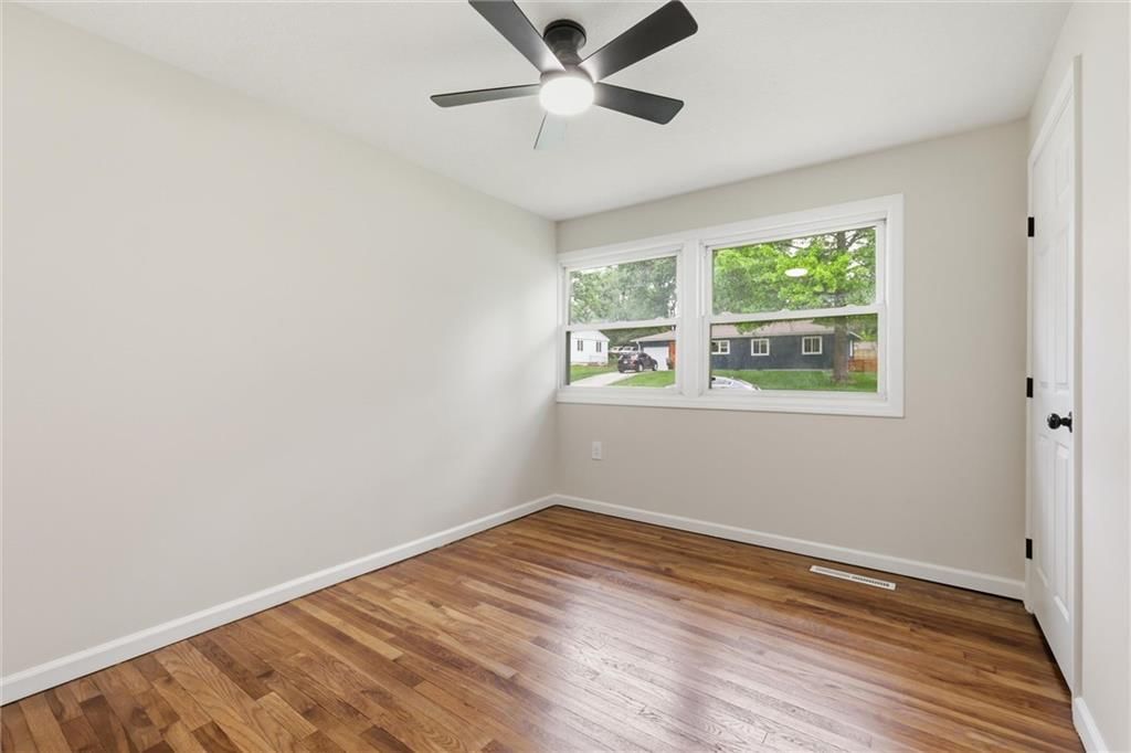 907 NE 61st Street — photo 20