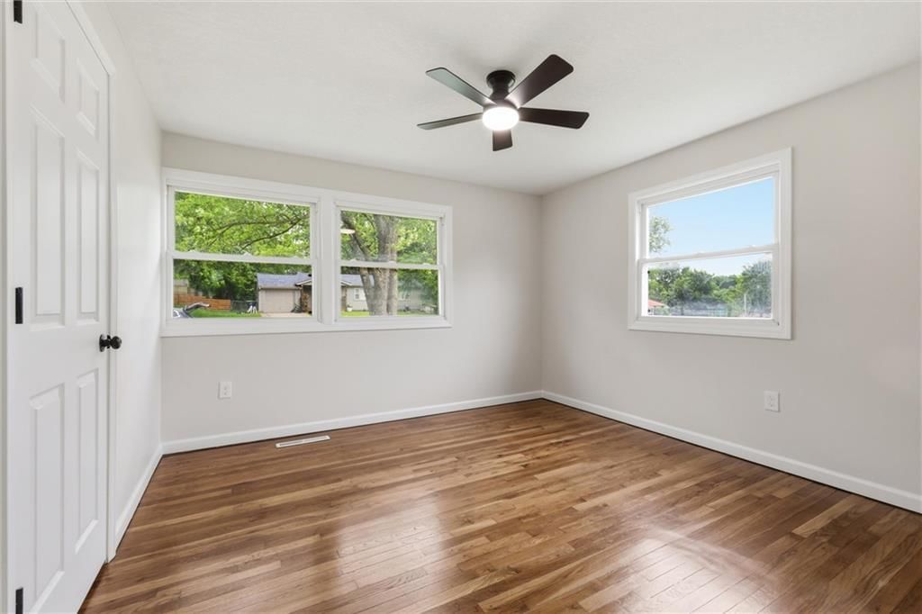 907 NE 61st Street — photo 22