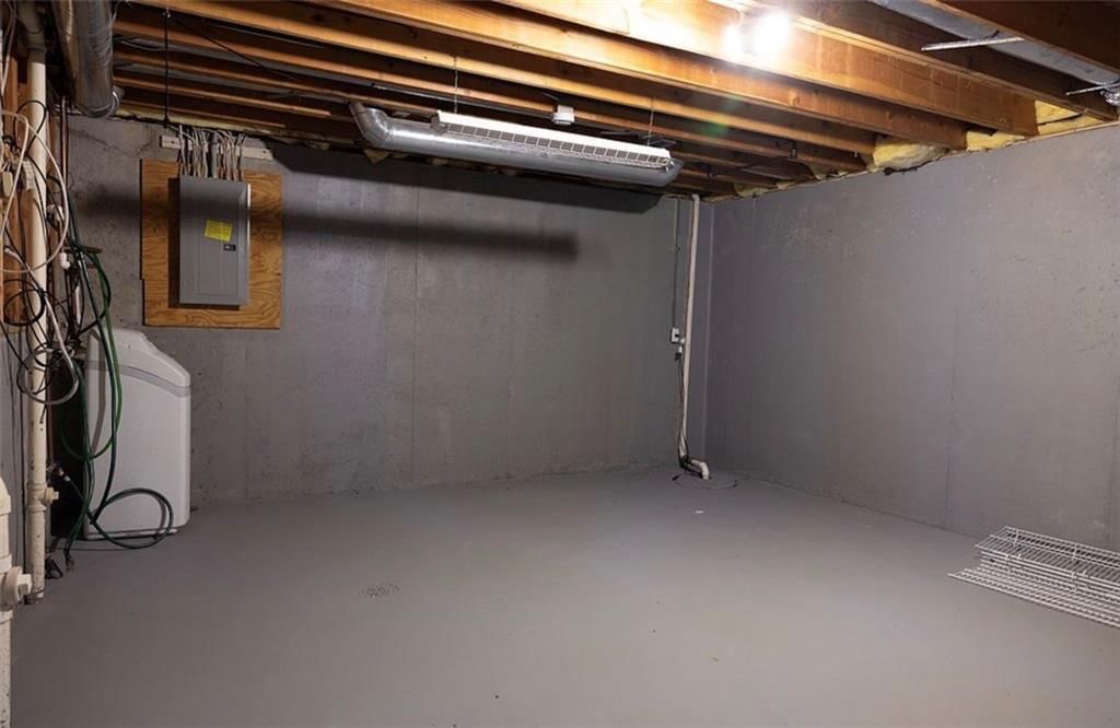1122 Blue Bird Lane — photo 37