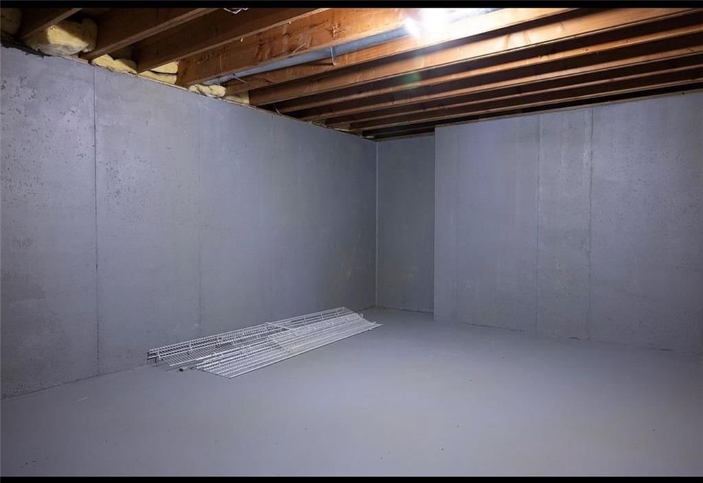 1122 Blue Bird Lane — photo 38