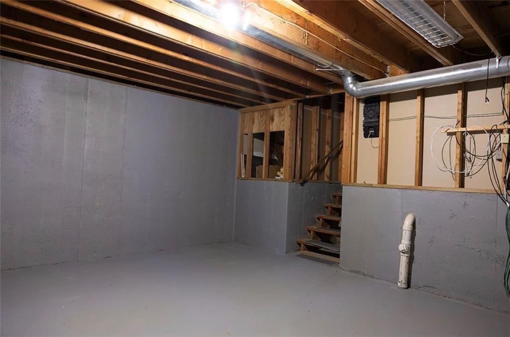 1122 Blue Bird Lane — photo 39