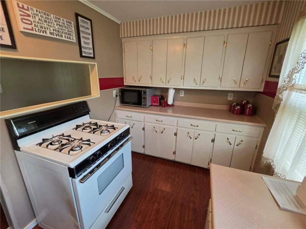 527 S Kansas Avenue — photo 12