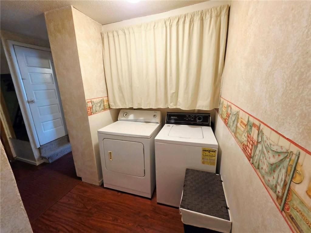 527 S Kansas Avenue — photo 25