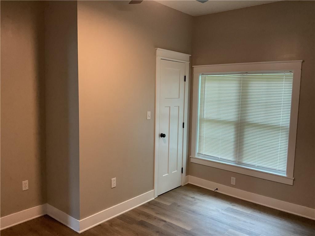 588 Richfield Road — photo 11