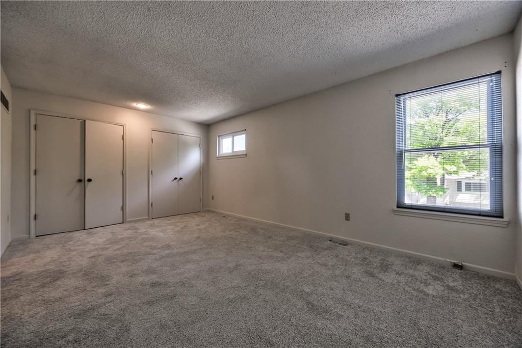 1421 E Mart-Way Circle — photo 14
