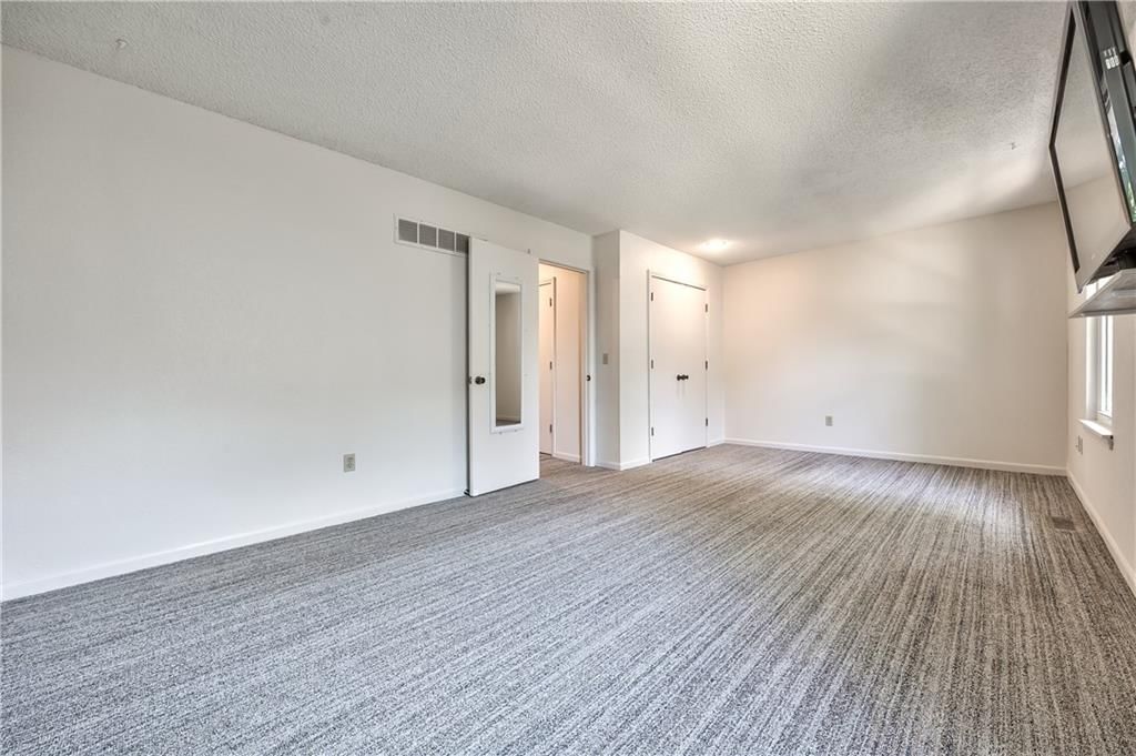 1421 E Mart-Way Circle — photo 19