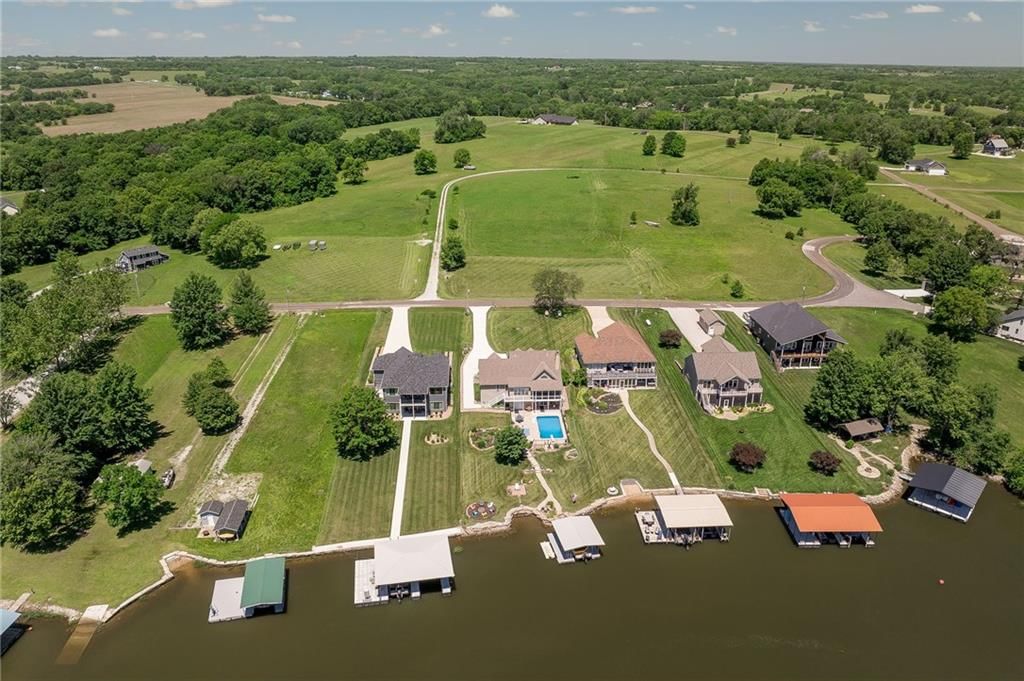 934 Lake Viking Terrace — photo 45