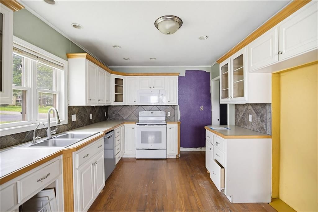 10 W 9th Street — photo 3