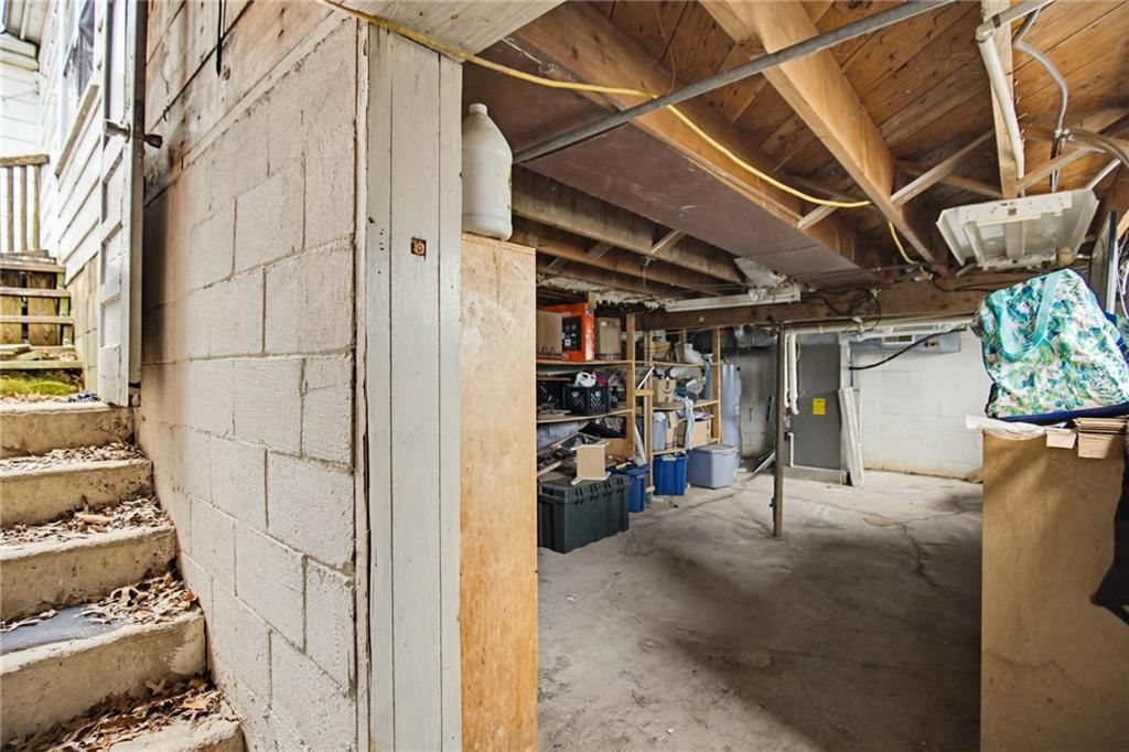 10 W 9th Street — photo 15