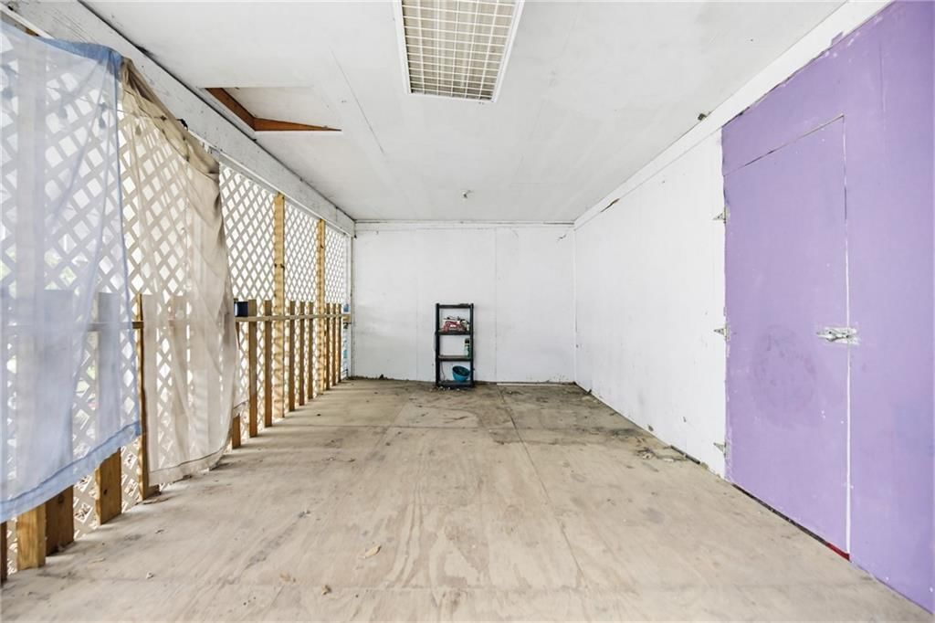 10 W 9th Street — photo 18