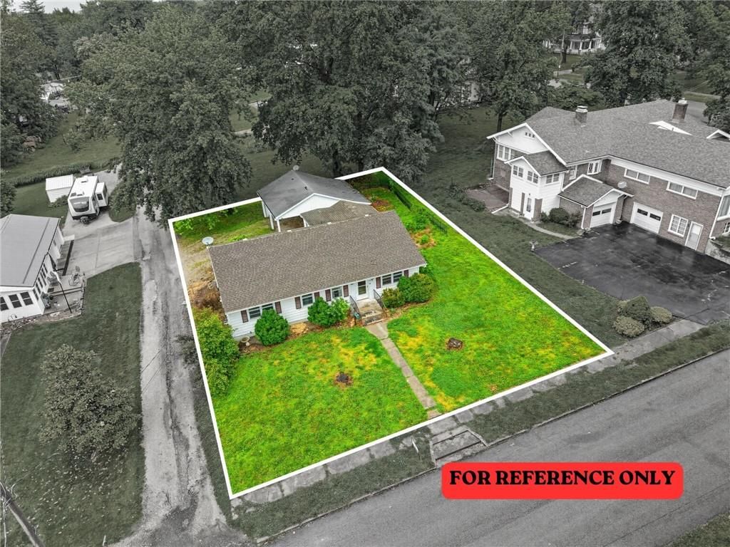 10 W 9th Street — photo 22