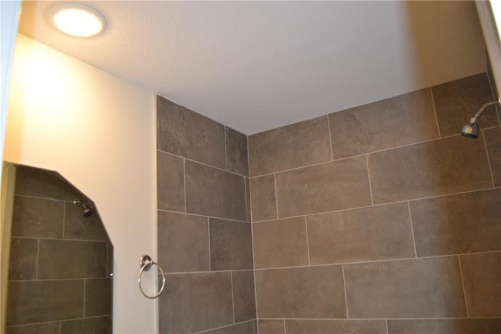 1102 W Sheridan Street — photo 21