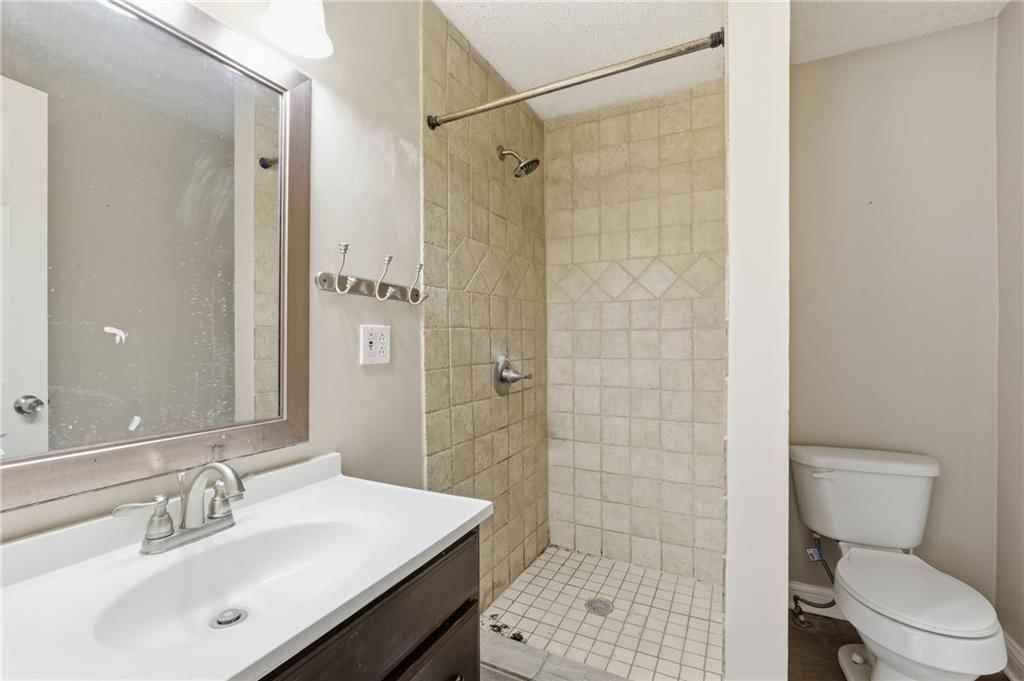 3209 N 155th Street — photo 24