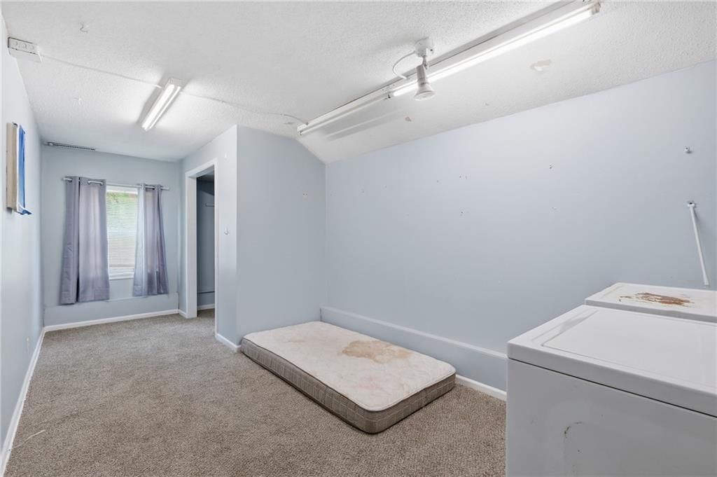 3209 N 155th Street — photo 37