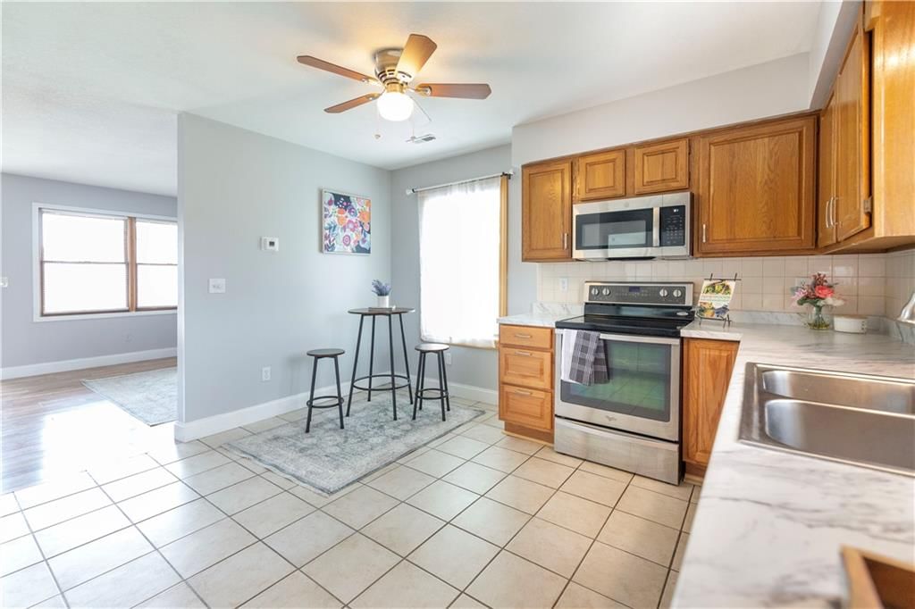 1421 Ash Court — photo 9