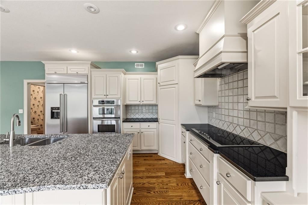 14304 ENGLAND Street — photo 20