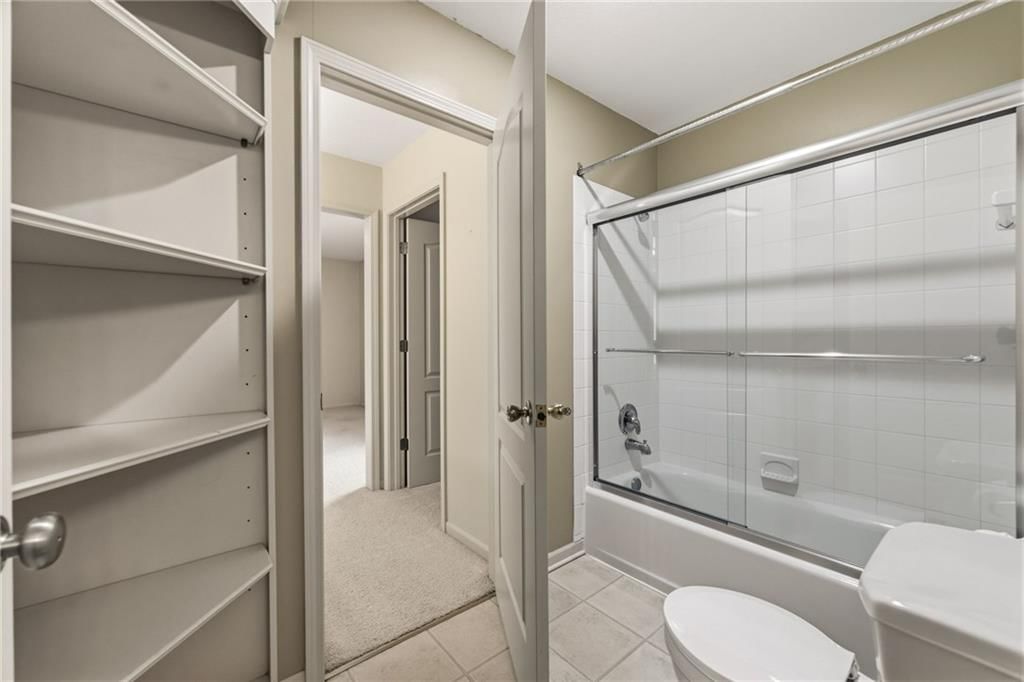 14304 ENGLAND Street — photo 36