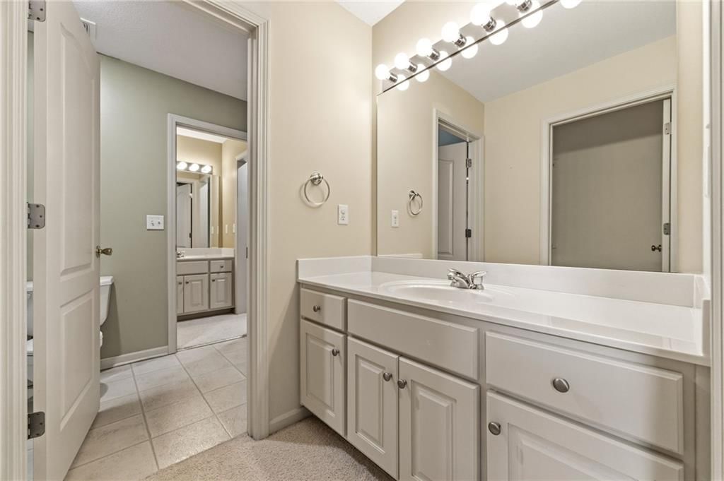 14304 ENGLAND Street — photo 37