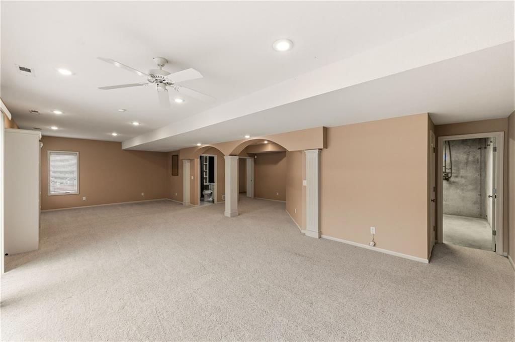 14304 ENGLAND Street — photo 52
