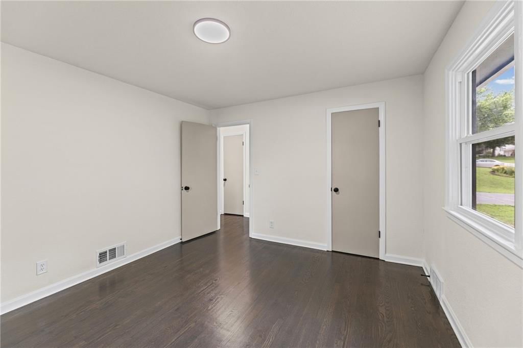 9905 E 71st Terrace — photo 11