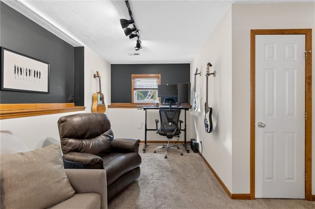 8819 NE 74th Terrace — photo 38