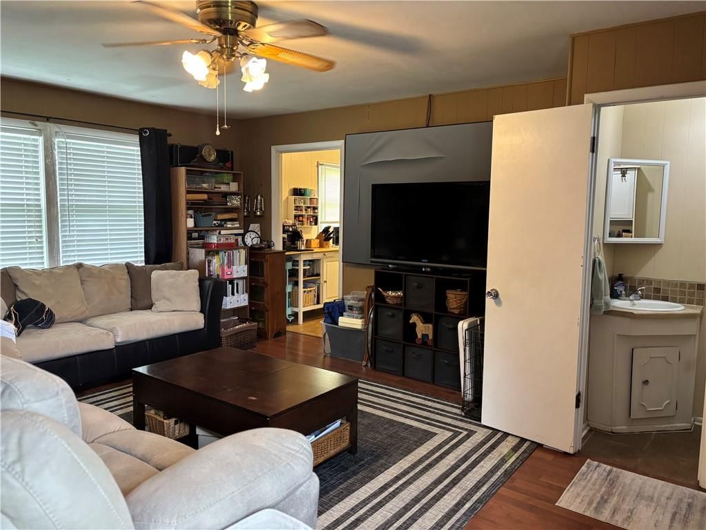 2202 S 37th Street — photo 22