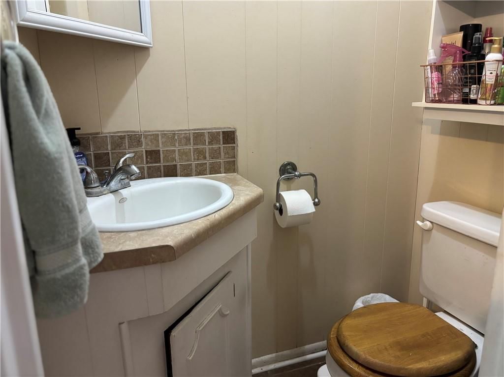 2202 S 37th Street — photo 23