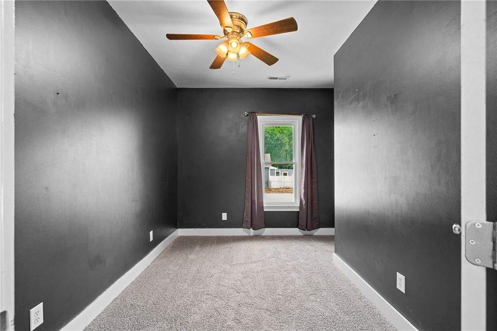 501 W 29th Street — photo 16