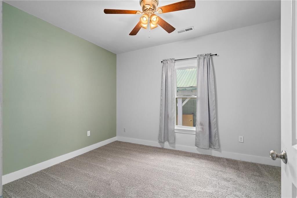 501 W 29th Street — photo 18