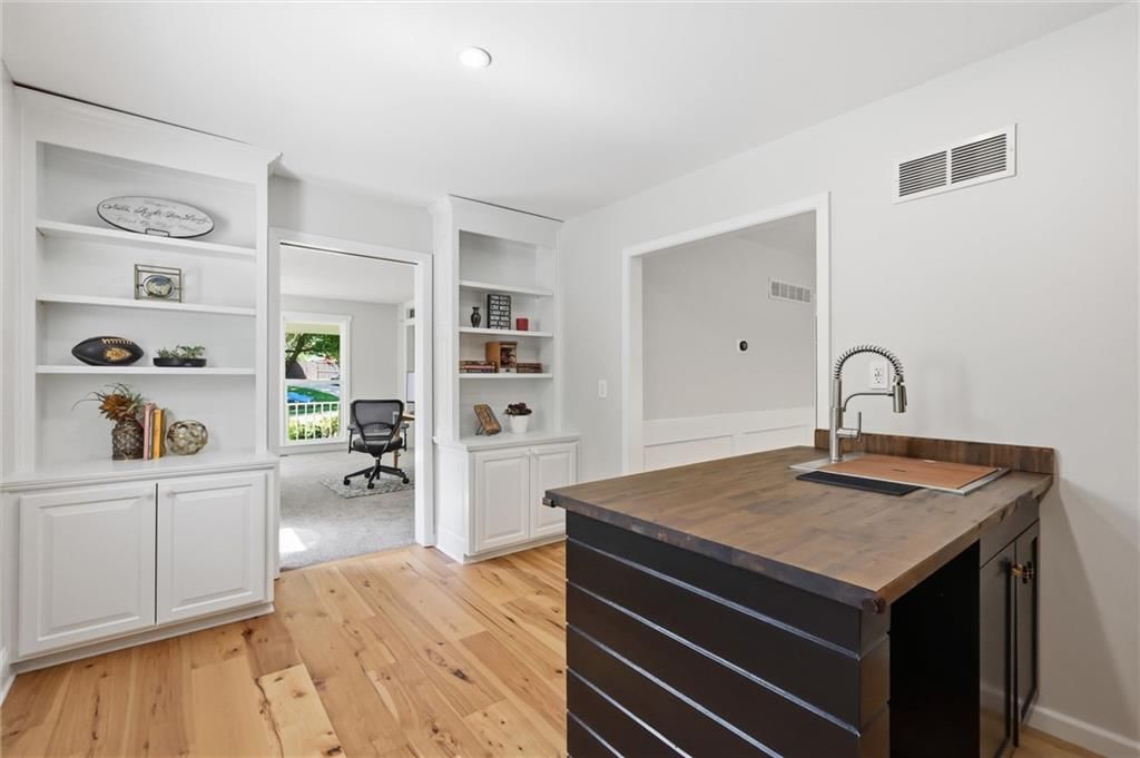 7621 Acuff Lane — photo 14