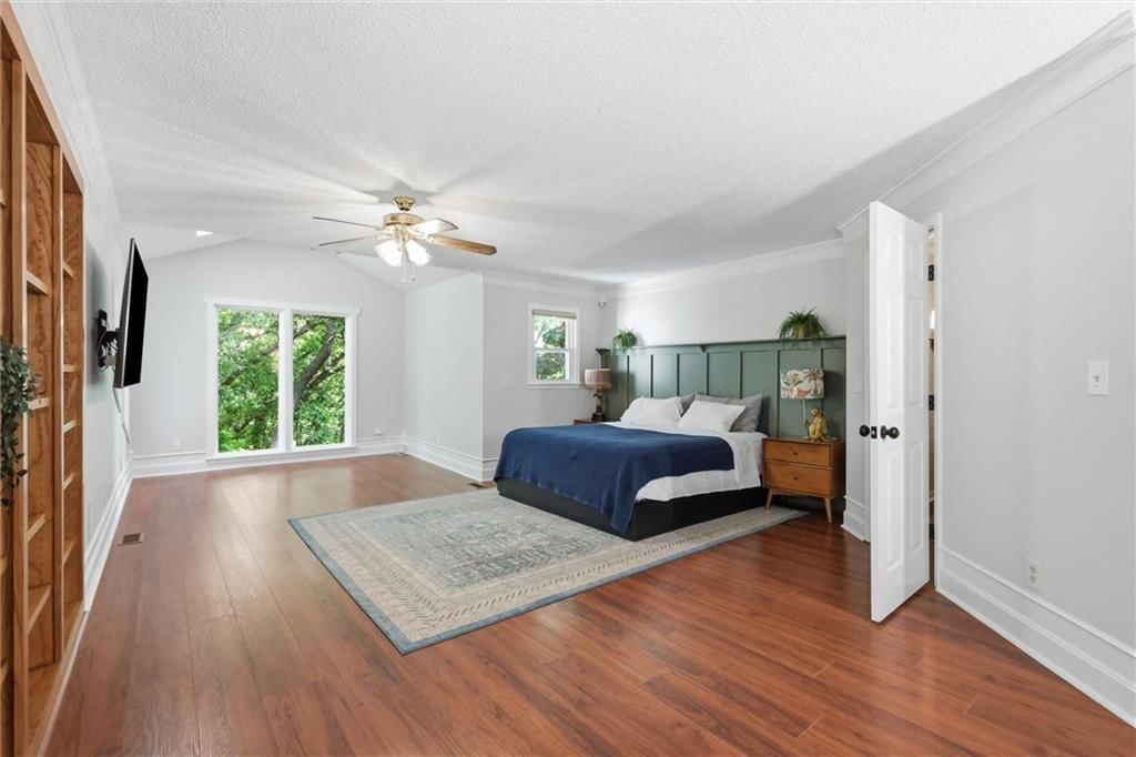 7621 Acuff Lane — photo 30