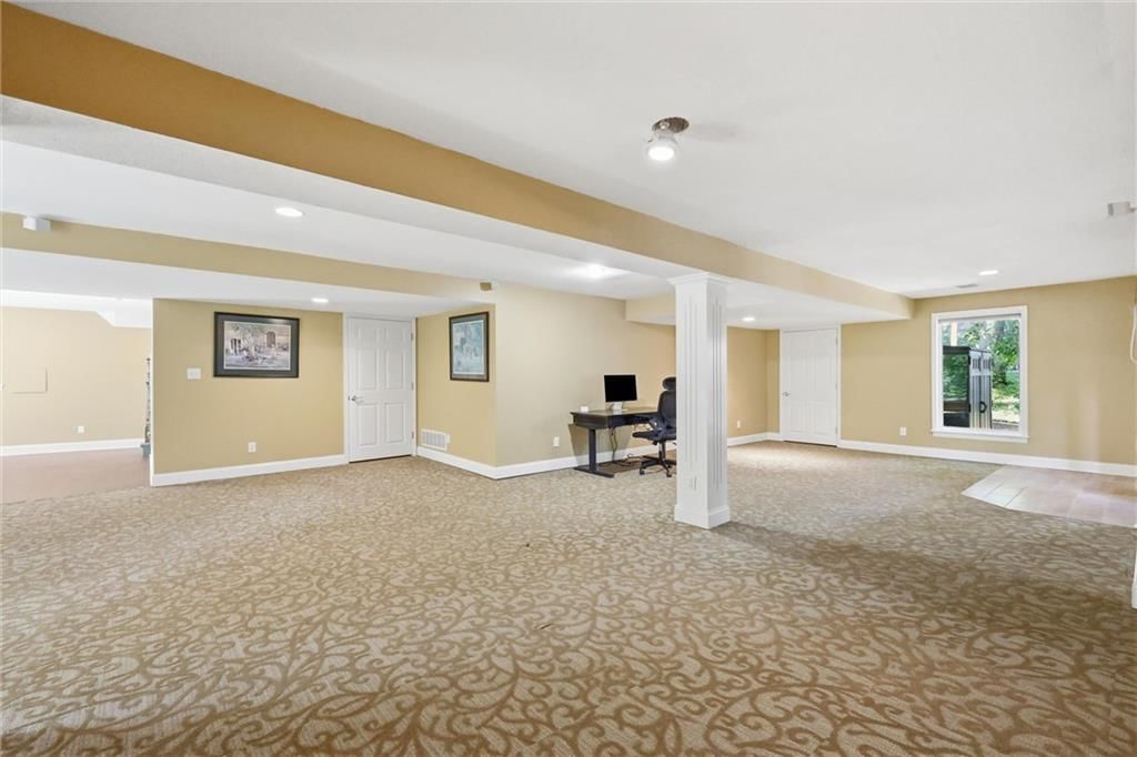 7621 Acuff Lane — photo 46