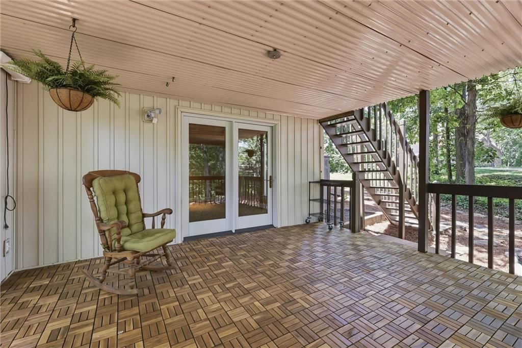 7621 Acuff Lane — photo 54