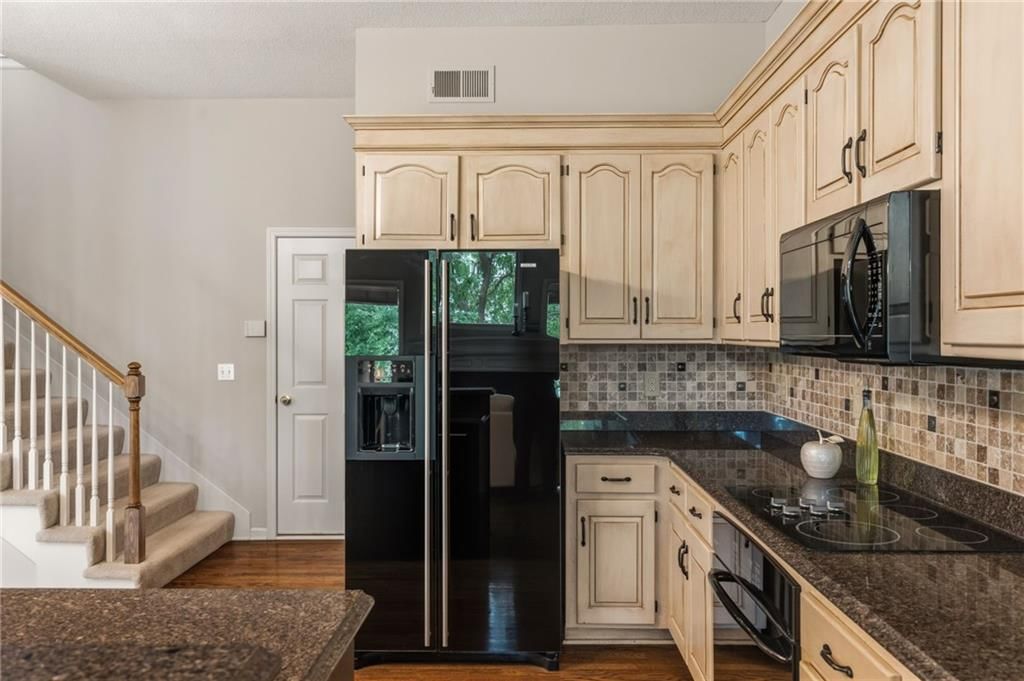 14128 Flint Street — photo 13
