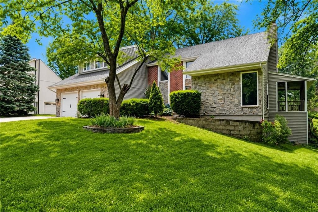 12343 Pinehurst Drive — photo 2