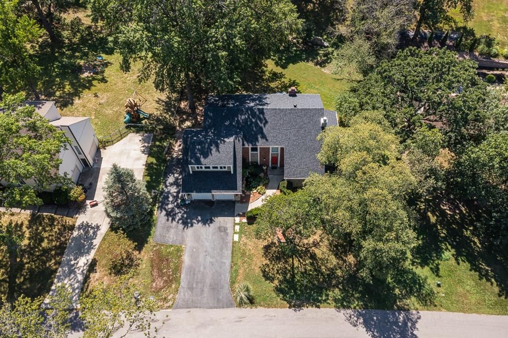 12343 Pinehurst Drive — photo 18