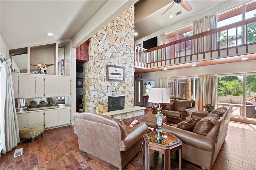 402 Lees Circle Drive — photo 6