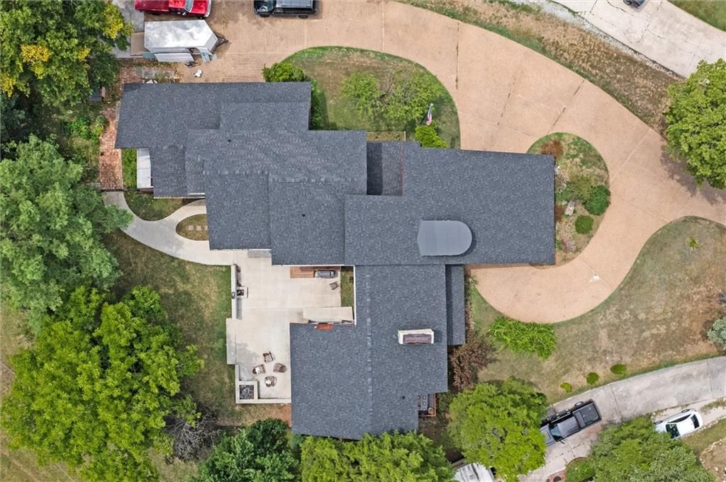 402 Lees Circle Drive — photo 24