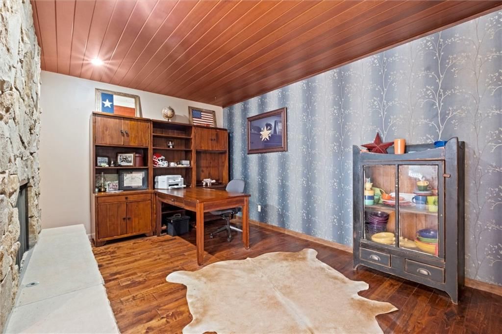 402 Lees Circle Drive — photo 58