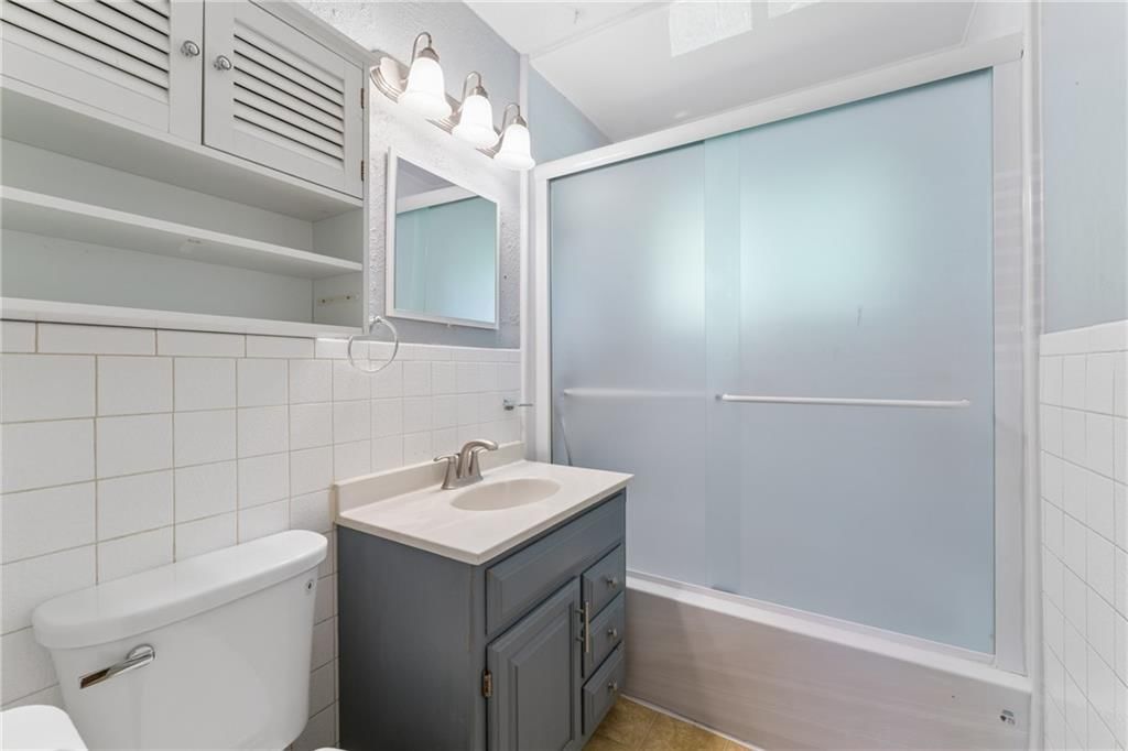 8138 Sterling Avenue — photo 22