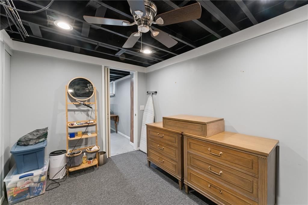 8138 Sterling Avenue — photo 32