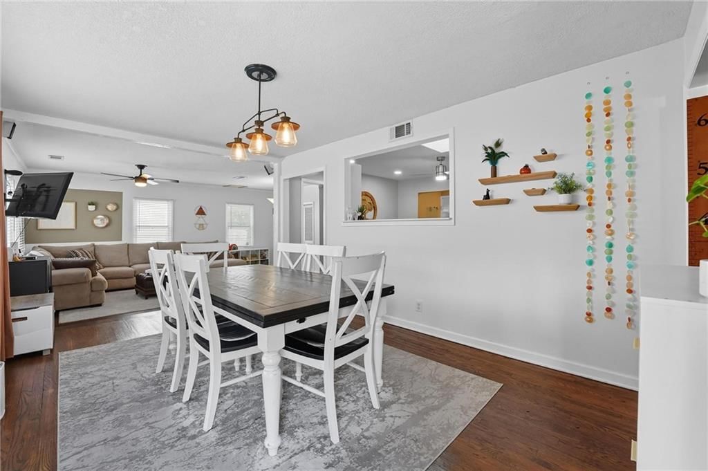 6823 Barton Drive — photo 2
