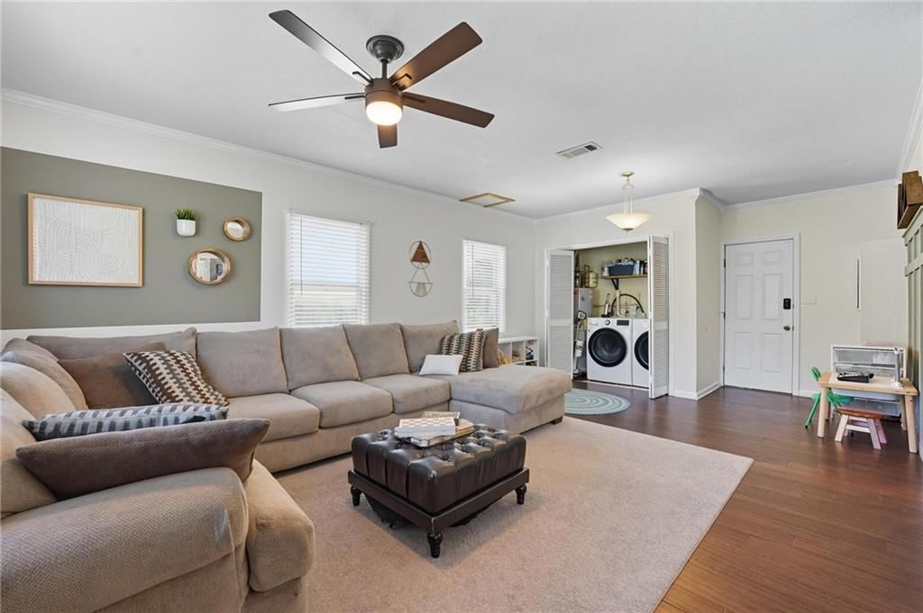 6823 Barton Drive — photo 8