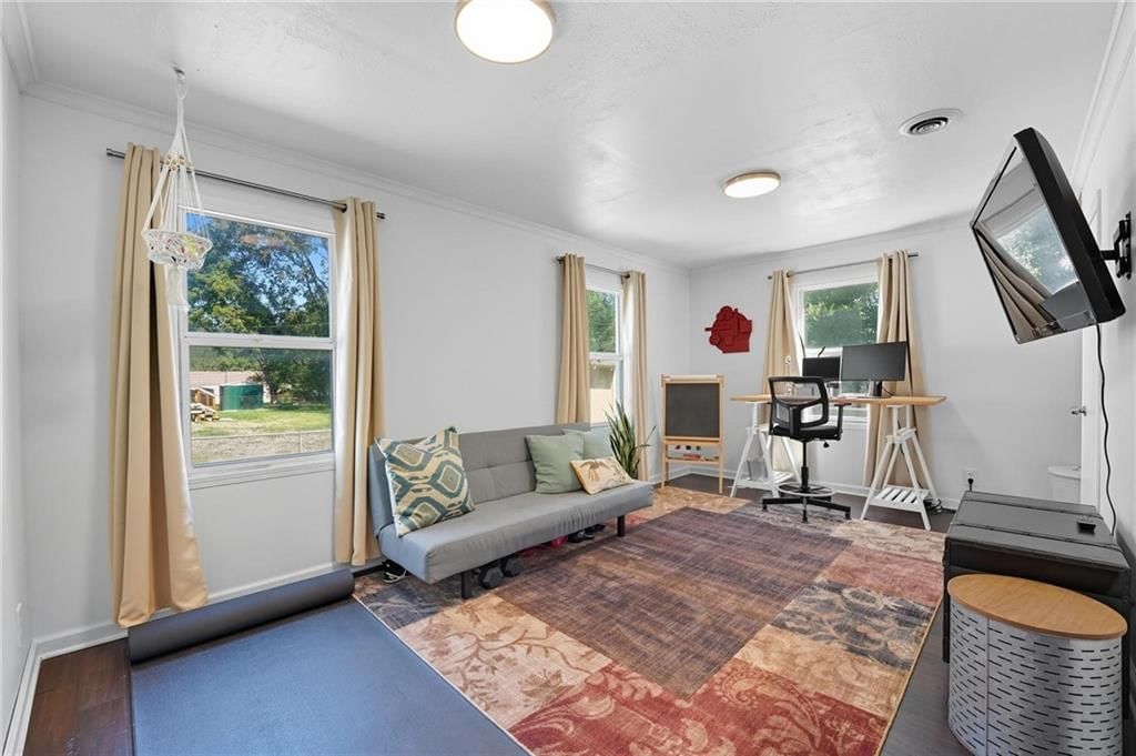 6823 Barton Drive — photo 14