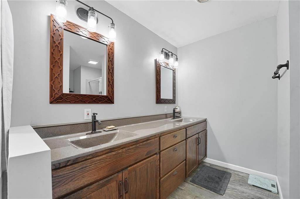 6823 Barton Drive — photo 19