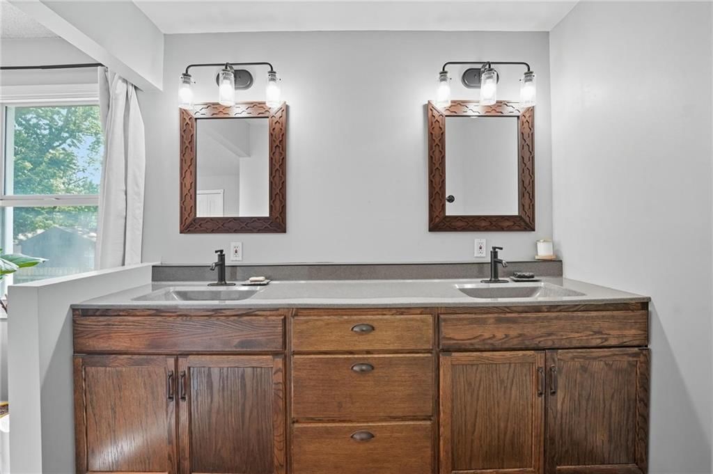 6823 Barton Drive — photo 21