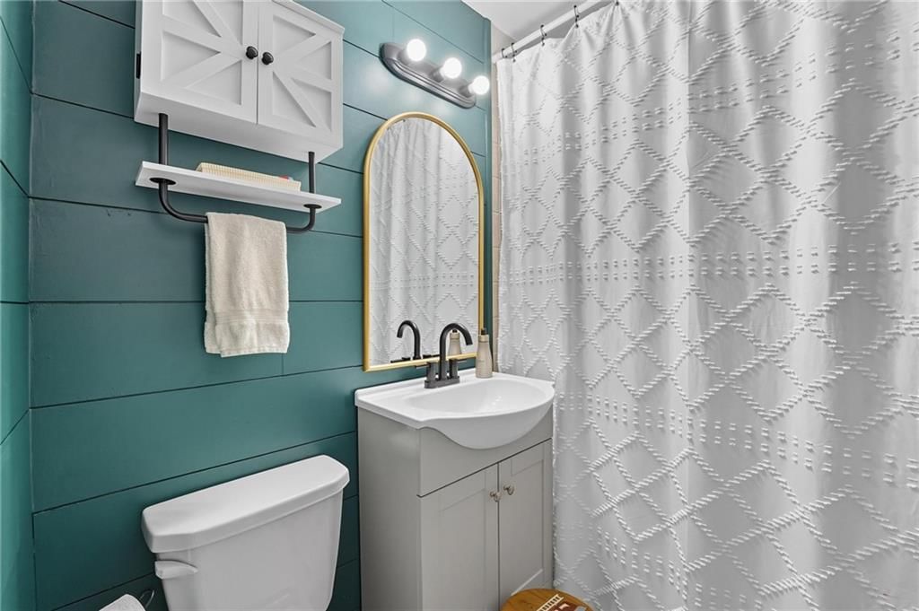 6823 Barton Drive — photo 23