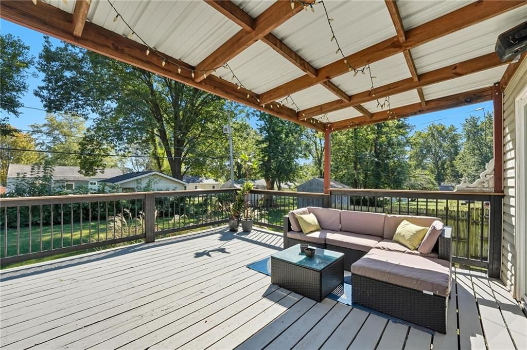 6823 Barton Drive — photo 25